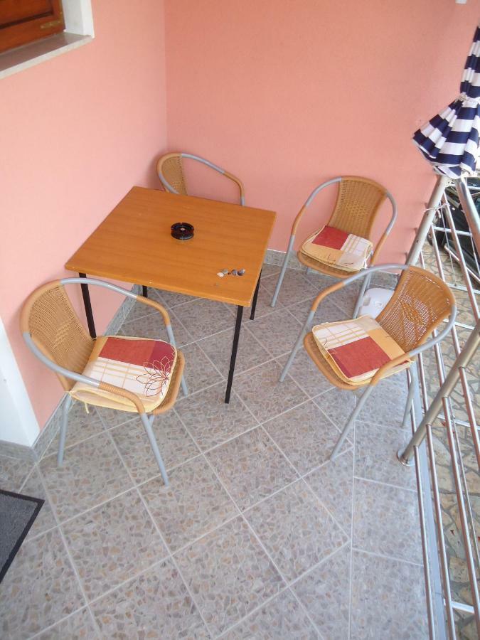 Apartmani Emily Jezera Kültér fotó